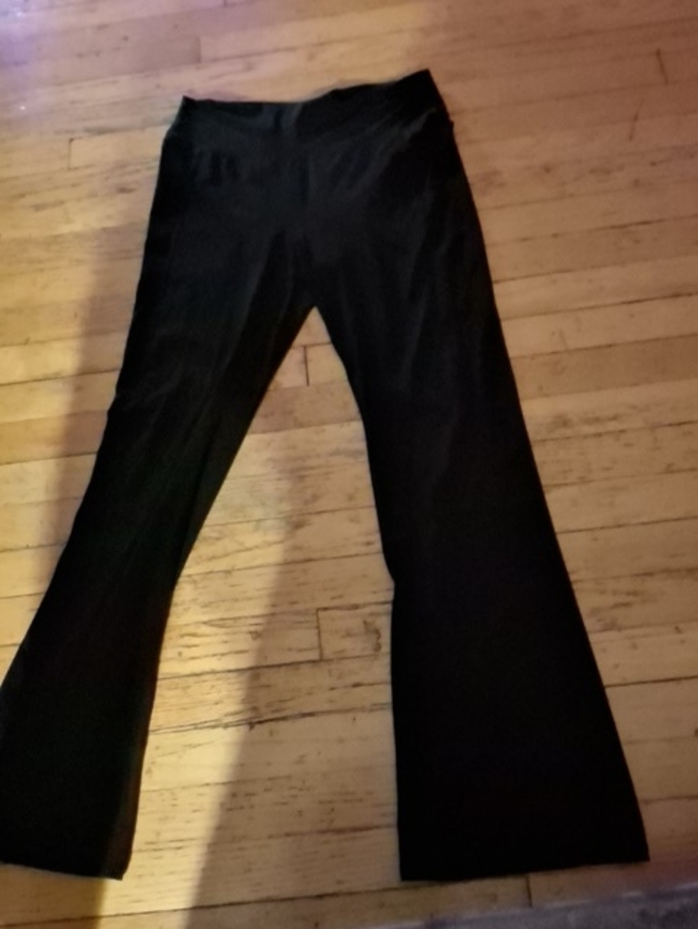 👟Fabletics Black Boot-Cut Flare Pants